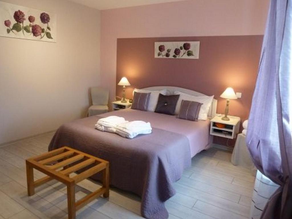 Chambres D'Hotes De La Junchere Saint-Hilaire-de-Court Habitación foto